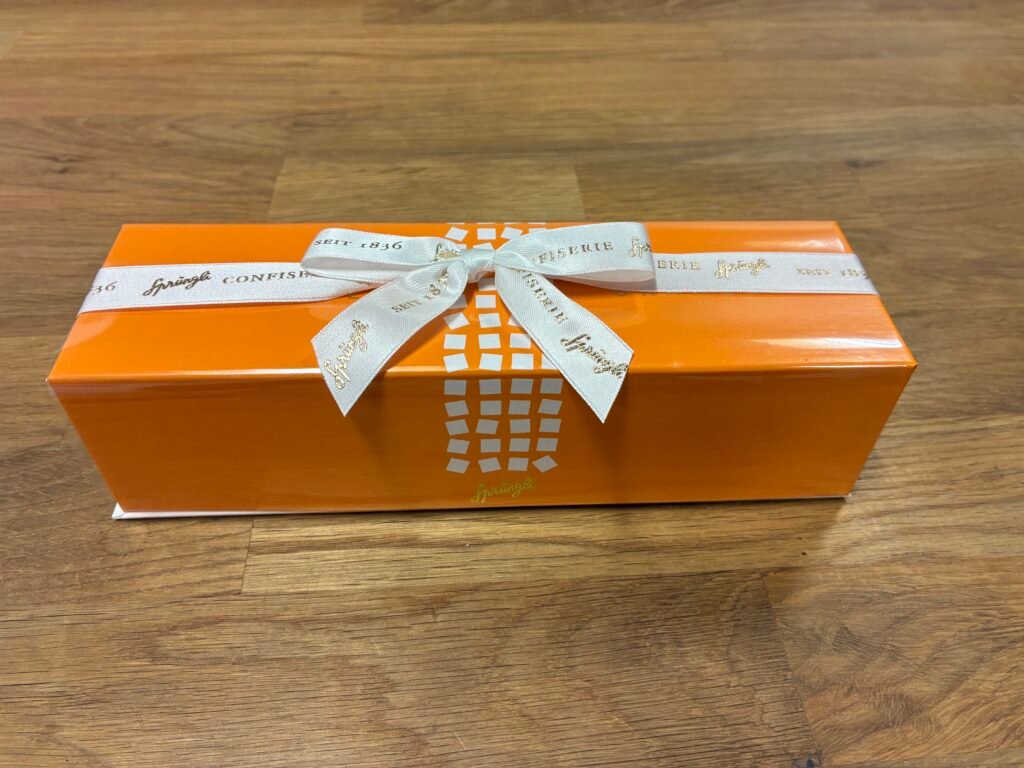 🇨🇭 Sprüngli Swiss Chocolate – Forwarded from Switzerland to the USA