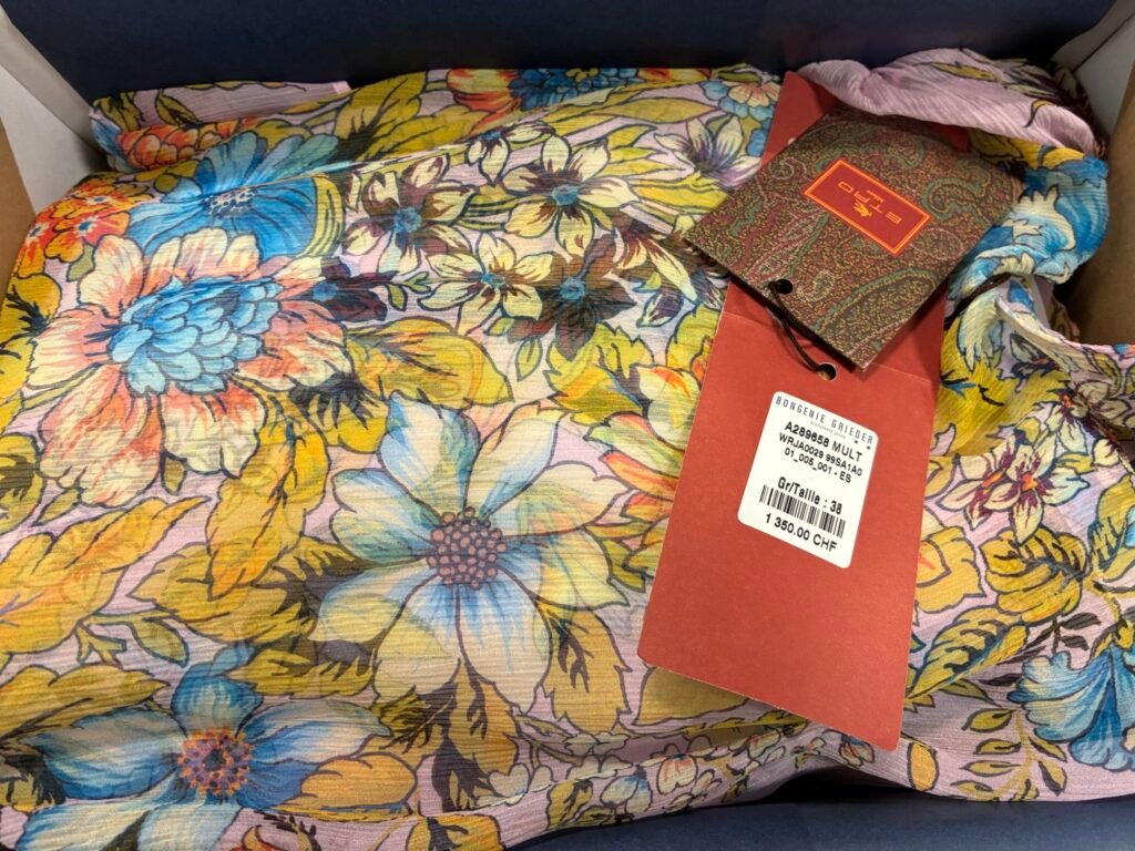 Etro Silk Blouse from Bongénie Outlet – securely shipped to Australia 🇦🇺